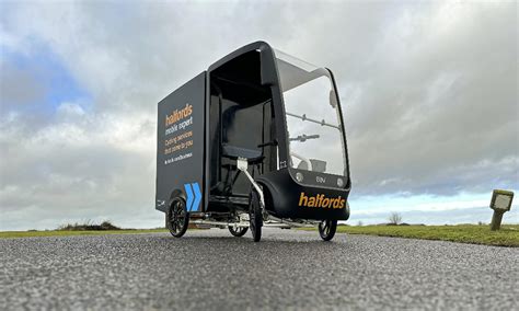 box bike electric|halfords electric cargo bike.